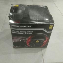 Thrustmaster Ferrari racing wheel red legend -
Used, compatible with PS3 and PC, in original box.