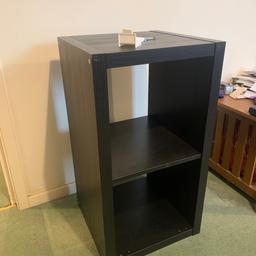 Shelving unit black, size 42 x 39, H 77 cm good conditions as per pictures. Missing the two L shaped metal items to hang it on the wall