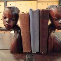 Statue in legno provenienza Togo originali realizzate a mano spedisco su richiesta