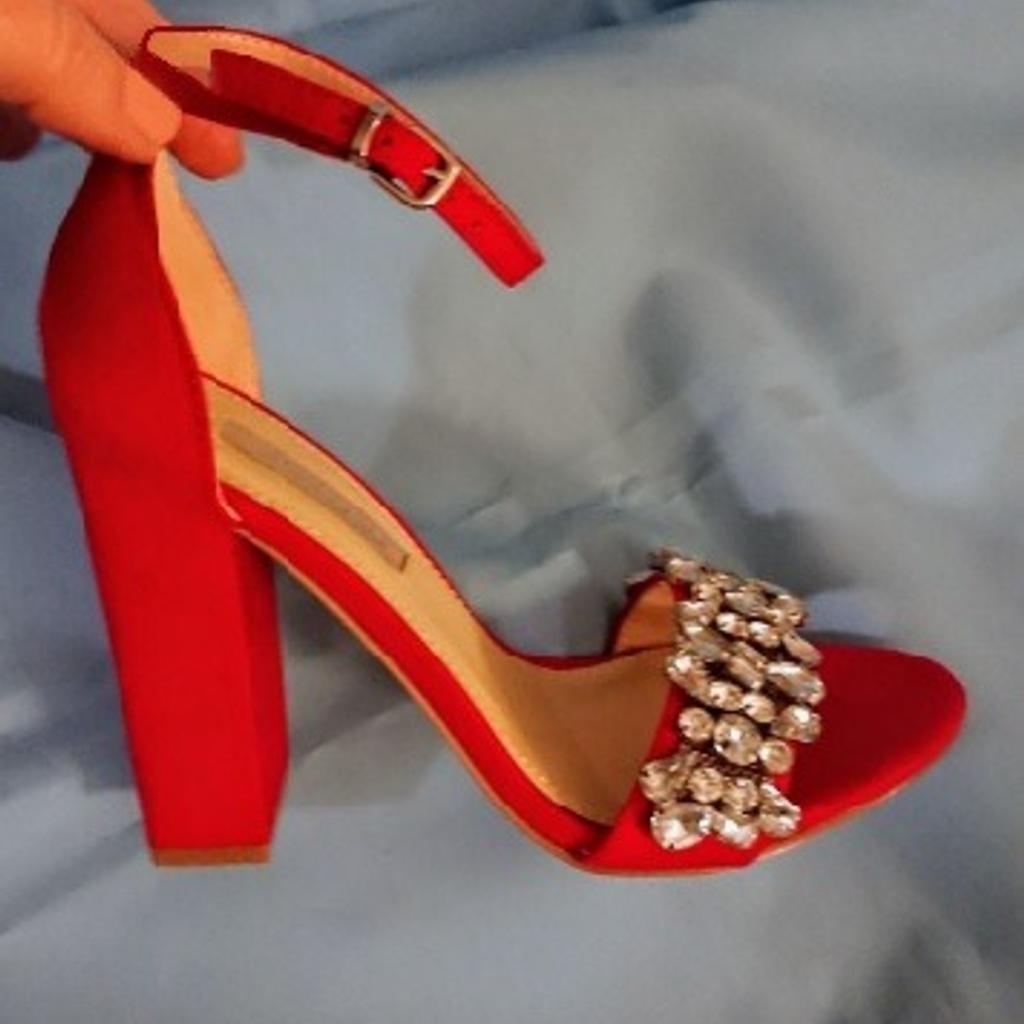 Scarpe rosse hot sale primadonna 2019