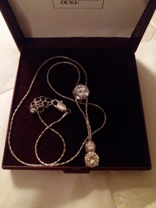 Buy & Sell Merseyside Knowsley - Photos for LADIES DIAMANTE NECKLACE