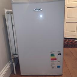 - Brand: Fridgemaster MTRR108A
- Total Capacity: 100L
- Weight: 27kg

Need gone asap. Selling as I purchased a Fridge-Freezer instead.