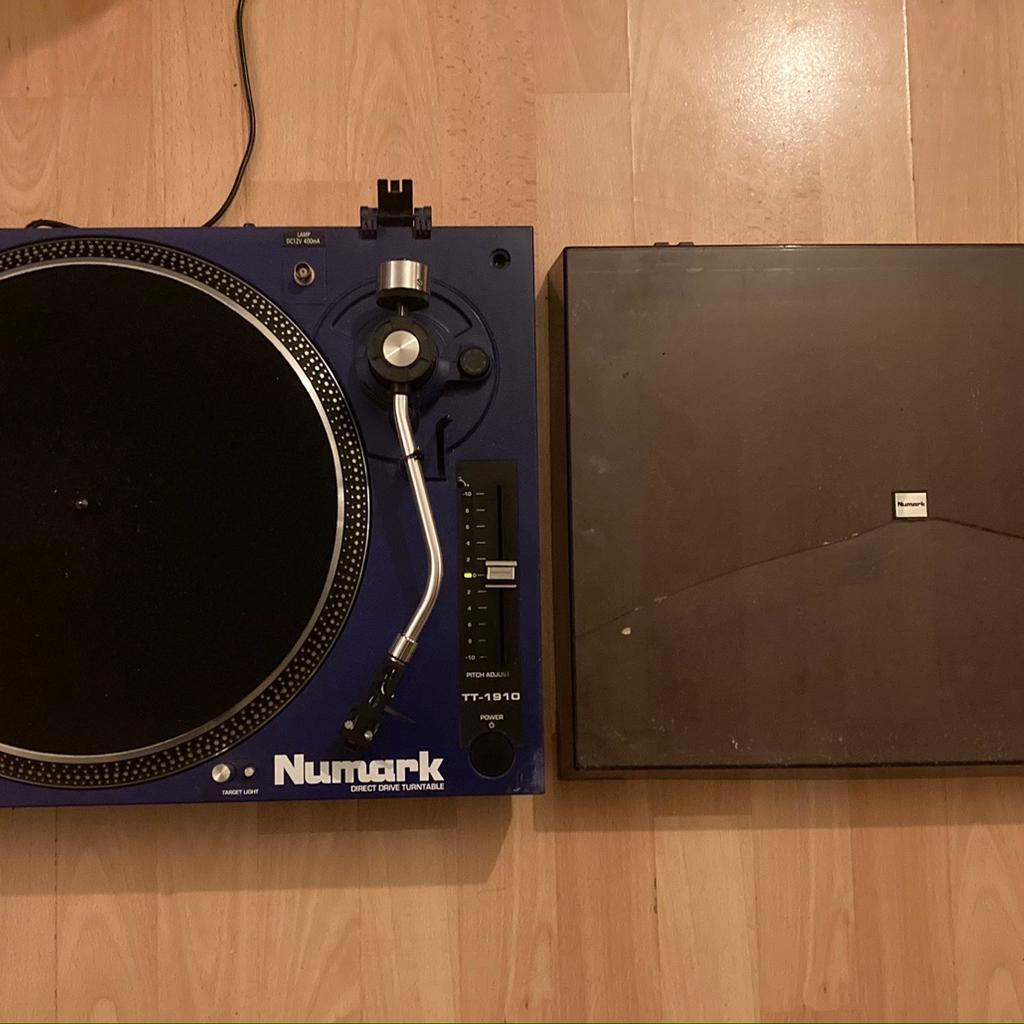 Numark TT1910 Turntables (Pair) in SE20 Bromley for £100.00 for sale