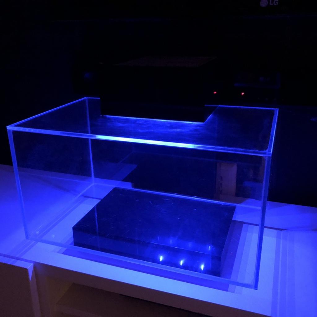 Fluval Edge 23L Fish tank in N1 Islington für £ 80,00 zum Verkauf