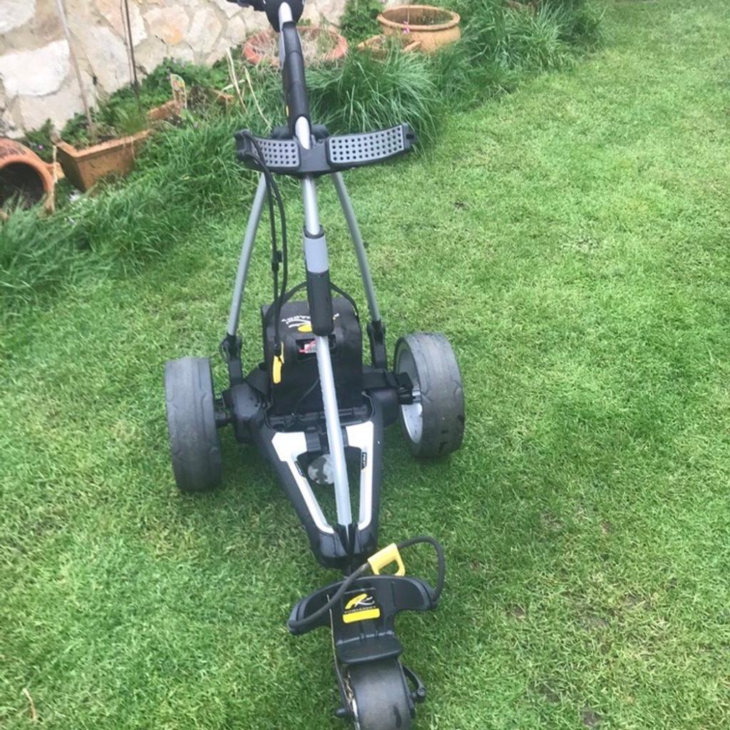 Powakaddy FW7s electric golf trolley in SW16 London for £275.00 for ...