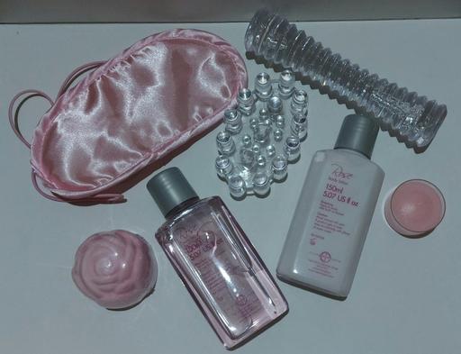 Buy & Sell South East London Dulwich - South East London - Photos for 7 Piece Rose Pampering / Relaxation Gift Set