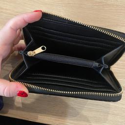 Perfect condition selling as I’ve had a new purse 

£12
