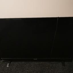 I am selling an unwanted sharp 40inch smart tv. Only been used for a couple of weeks but I have now moved house so i no longer have room for it. Works perfectly with remote included.
Please only reasonable offers
Any questions please don't hesitate to contact me 😊