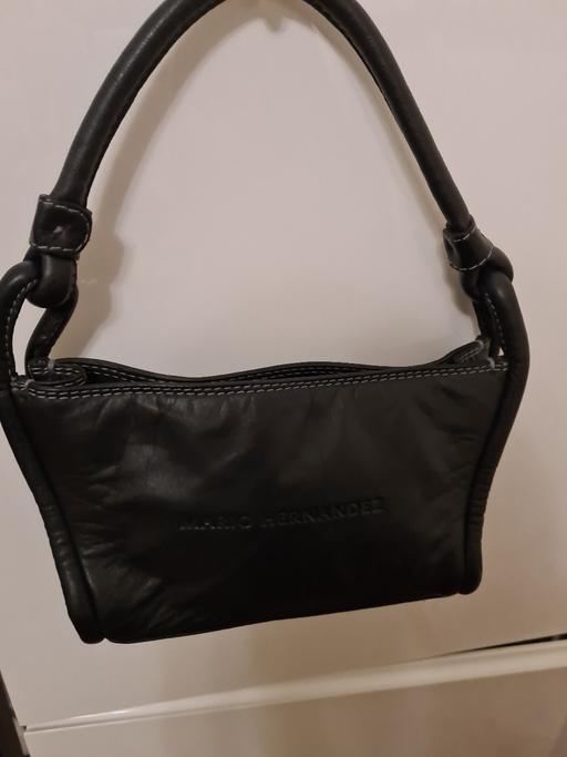 Buy & Sell West Sussex Worthing - Photos for Mario Fernández Handbag (Black)