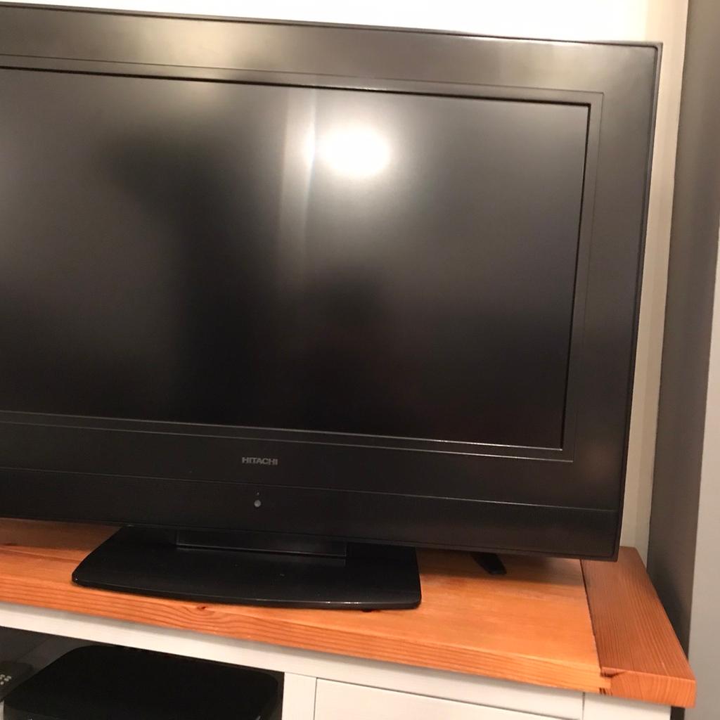 32 inch HD ready Hitachi Tv in Walsall für £ 35,00 zum Verkauf | Shpock AT