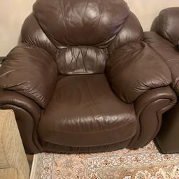 A 3seater and 2xArmchairs
3 seater: L:180cm,W/D:80cm,H:75cm
Armchair:L:205, W/D:80cm,H:90cm

OPEN TO OFFERS😊