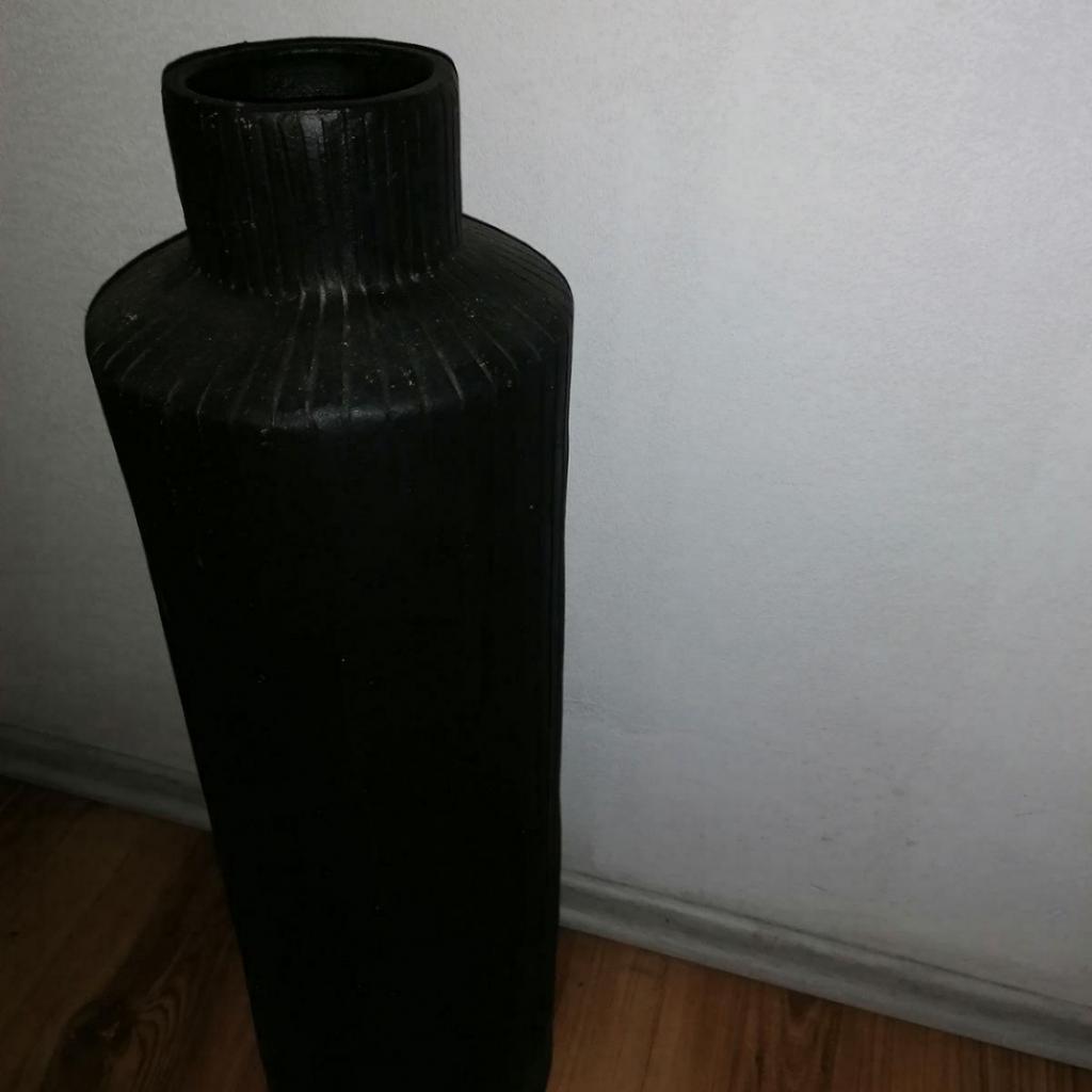 Bodenvase IKEA BETEENDE schwarz in 2540 Gemeinde Bad Vöslau für 15,00 € zum Verkauf