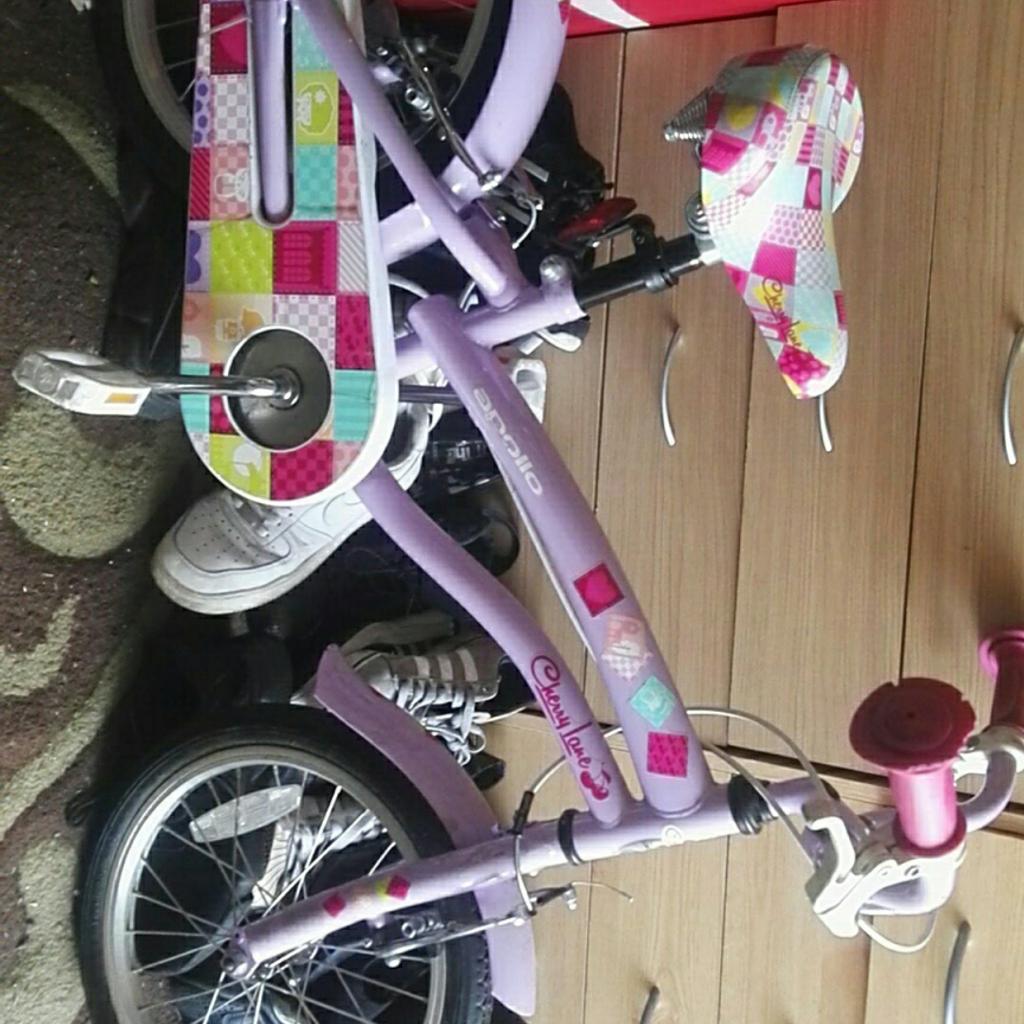 kids apollo cherry lane bike in for £45.00 for sale Shpock