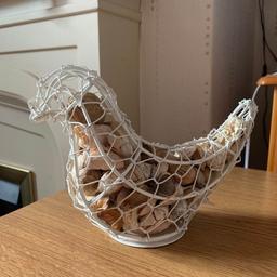 Bird Shaped Basket. Currently has pot pourri in it, but you can put what you want in, or just have empty :-D