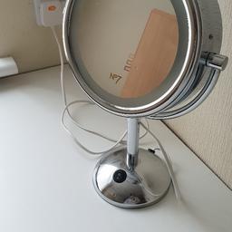 Light up makeup mirror by No.7 at Boots.
Hardly ever used.
Works fine.
£5