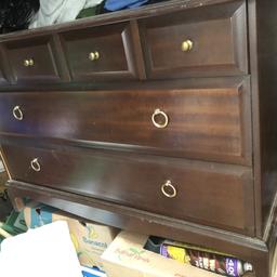 Stag chest of draws 4 small draws at top with 2 large underneath ideal for painting as needs top redoing or left as it is otherwise in good condition viewing welcome local delivery available ring for price on delivery Chris 07852172641