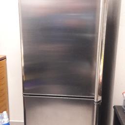 frigorifero con congelatore santo eletric usato h 179 larghezza 60 profondità 60 in acciaio  100.00