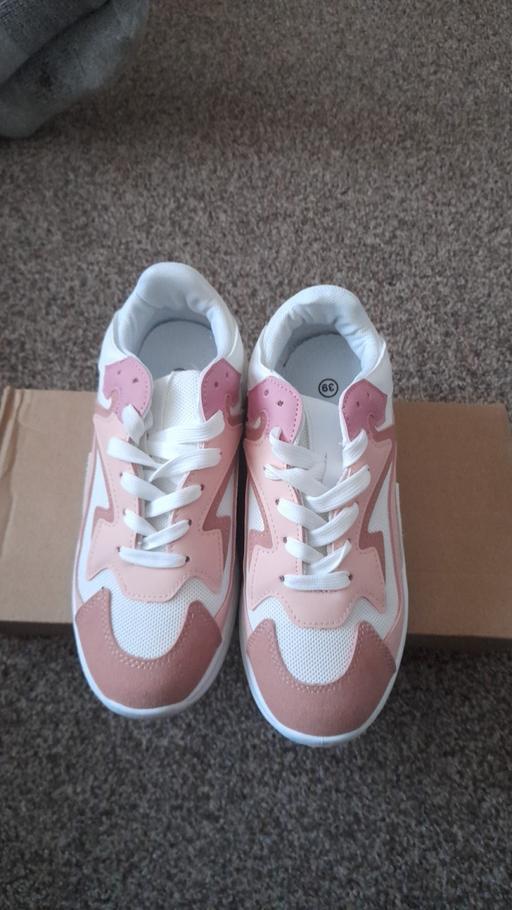 Buy & Sell Merseyside Saint Helens - Photos for Ladies trainers reduced