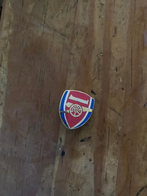 Buy & Sell Essex Southend-on-Sea - Photos for Arsenal football badge