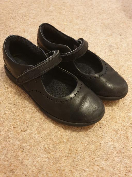 Buy & Sell Staffordshire Stoke-on-Trent - Photos for Girls school shoes 13G