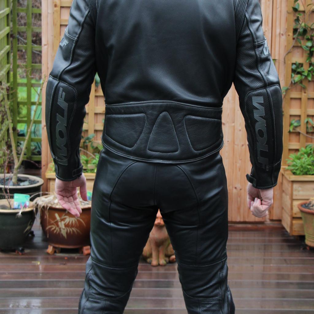 Wolf 2 piece leather bike suit 46