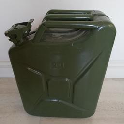 Metal Jerry can in very good condition. Collection Walsall.