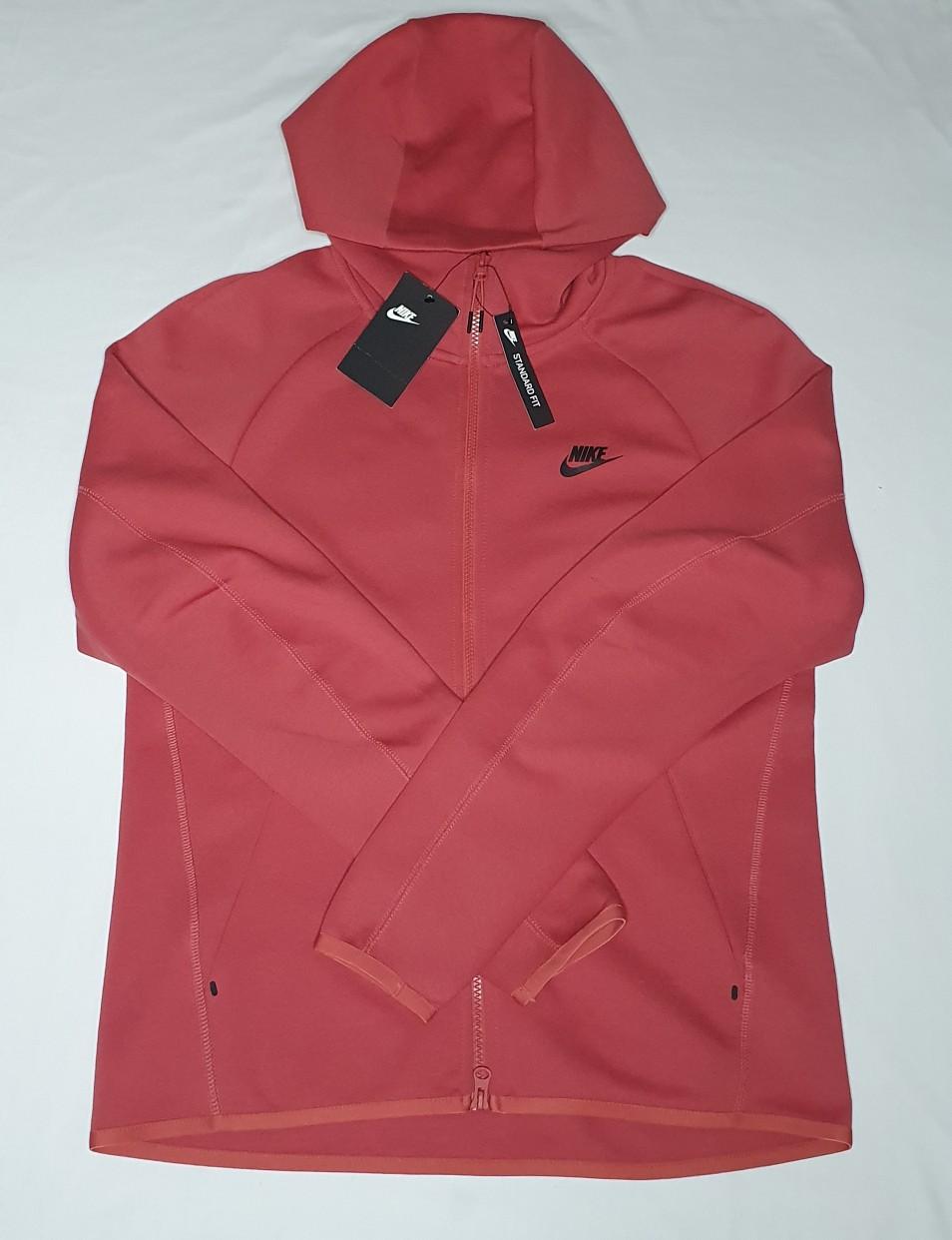 nike tech fleece pueblo red