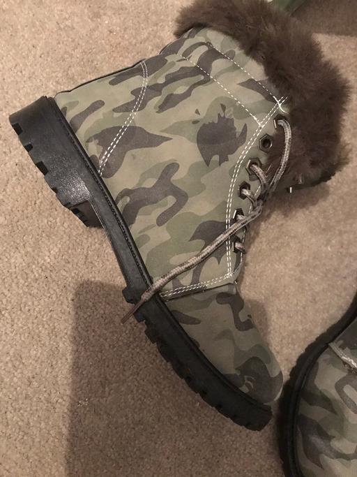 Buy & Sell South West London West Brompton - South West London - Photos for Army boots