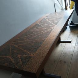 verschenken hier einen antiken höhenverstellbaren Kupfertisch. muss nur sauber gemacht werden.