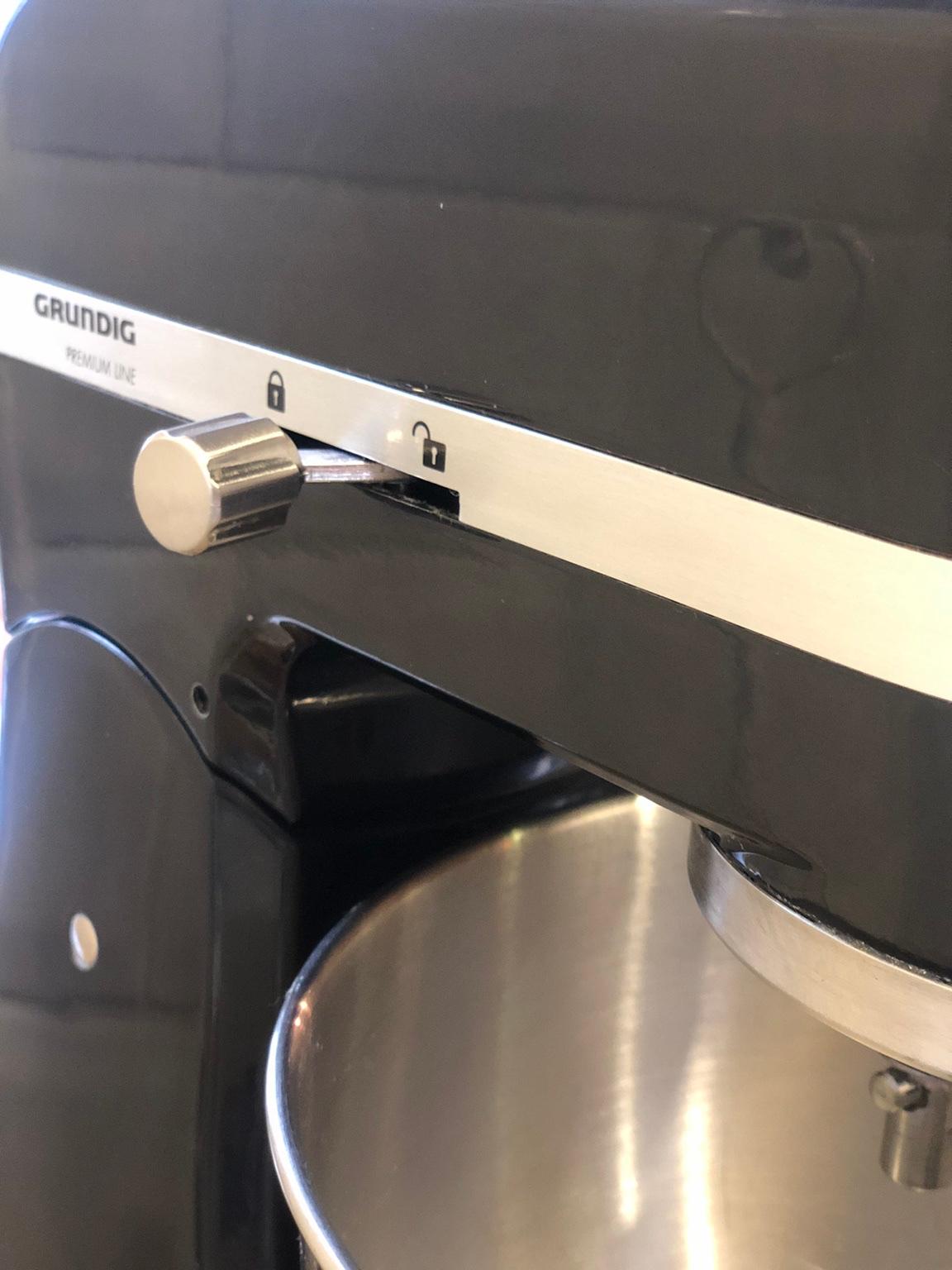 Grundig Die Cast Food Mixer UM9140 in B76 Warwickshire für £ 75,00 zum Verkauf Shpock AT