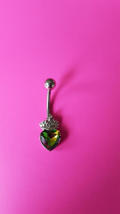 Buy & Sell Kent Maidstone - Photos for Princess Heart Belly Bar.