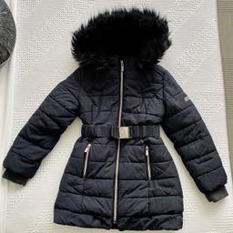 Girls aged 8-9 Jasper conran coat 
Collection only dudley