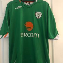 Republic of Ireland football shirt 2006/08
Size: Large
Good condition