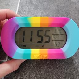 lovely colourful clock from Smiggle, oos, smoke free home, do not have the instructions, has batteries, collection off Ballards Road, Dagenham, rm10 9qa, £5