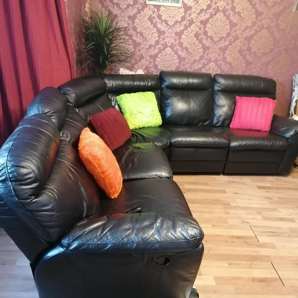 Black corner leather sofa in Manchester für 350,00 £ zum Verkauf
