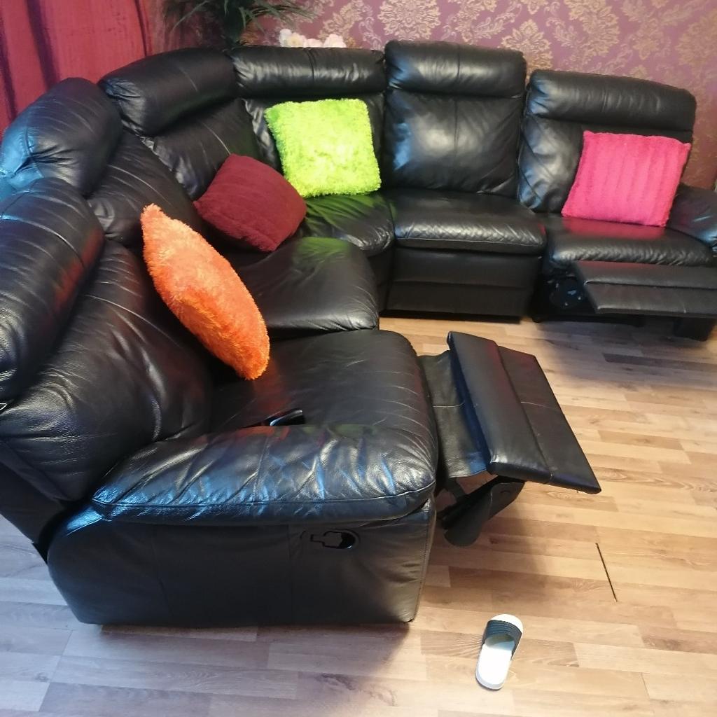 Black corner leather sofa in Manchester für 350,00 £ zum Verkauf