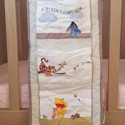 Winnie the Pooh hanging cot tidy
Popper fastenings 
Never used 
Perfect condition. 

I have other Winnie the Pooh cot bumpers and coverlets - please see my other items