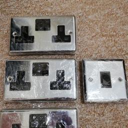 3 x chrome sockets
1 x light switch (matching)

All matching chrome sockets with screws included
Matching set
Used but great condition