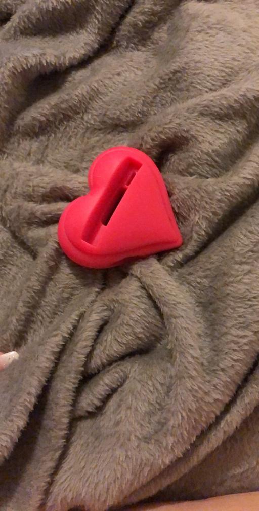 Buy & Sell Swansea - Wales Treboeth - Swansea - Photos for Rubber pink heart shaped speaker