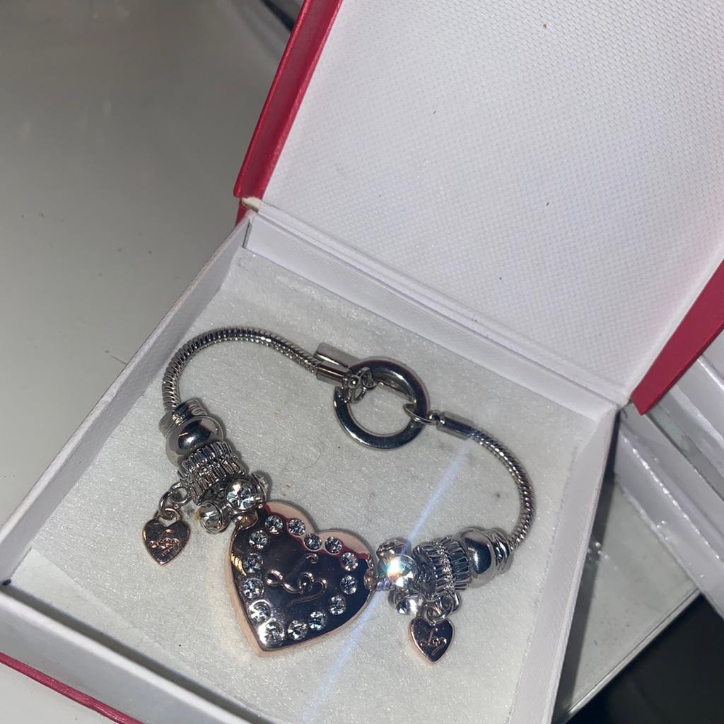 Lipsy Bracelet in SW16 London for £8.00 for sale Shpock