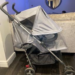 Selling my platinum silver cross reflex. Has been well loved and looked after. Brought for £250, Only selling as I’m becoming a pram hoarder😂 includes rain cover, newborn cushion & chest pads. (Only fault is my friends puppy chewed the lever you kick down to fold. This doesn’t effect use at all but I’ve taken a photo so the buy is aware) textiles are immaculate, I’m based dartford kent. But I can arrange a courier to post if needed which is around £14 Thanks x