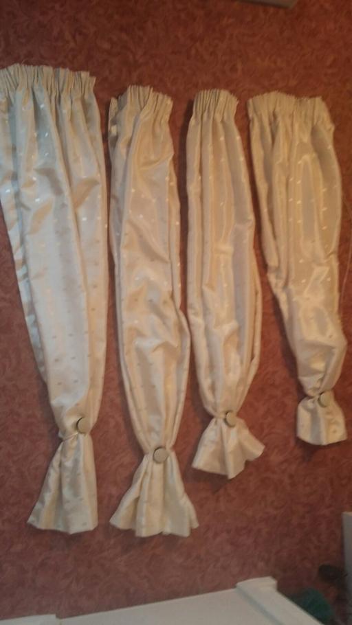 Buy & Sell Nottinghamshire Bassetlaw - Photos for HOMEMAKER : 4 x Pair of Beige Lined Curtains