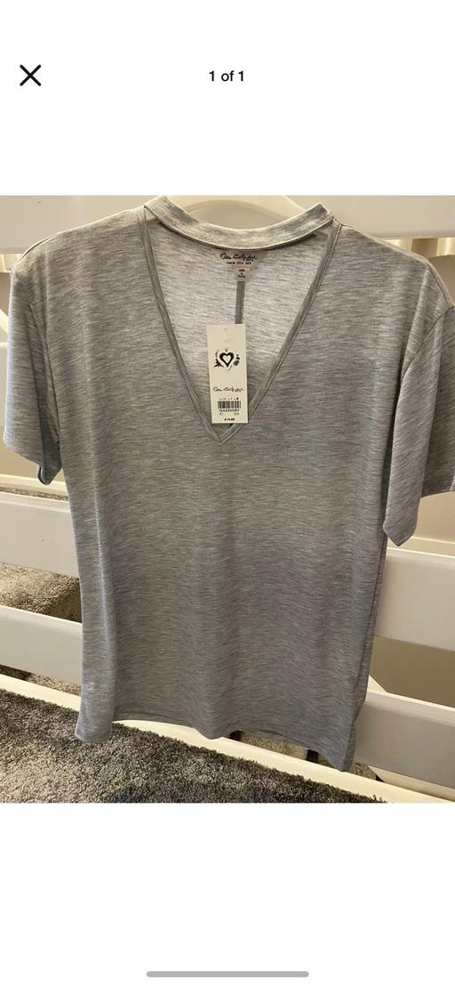 Buy & Sell Essex Braintree - Photos for Grey Choker T-Shirt