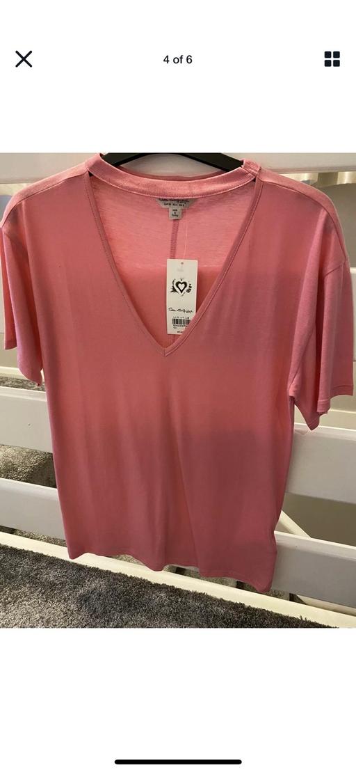 Buy & Sell Essex Braintree - Photos for Pink Choker T-Shirt