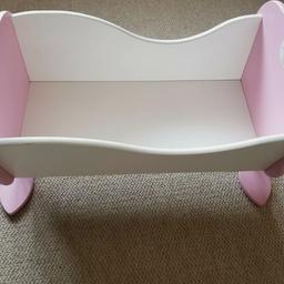Baby Annabell Cot.  This item is in good condition.
Approx Dims: H 42cm x W 31cm x L 64cm