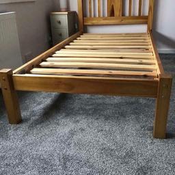 wooden single bed
good condition