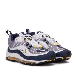 Lavished with the well deserved OG treatment, the cult classic Nike Air Max 98 is back in its original make-up for 2014. Kitted out with that iconic full length air cushion

*Comes without box or different one, also without insoles as it was lost 