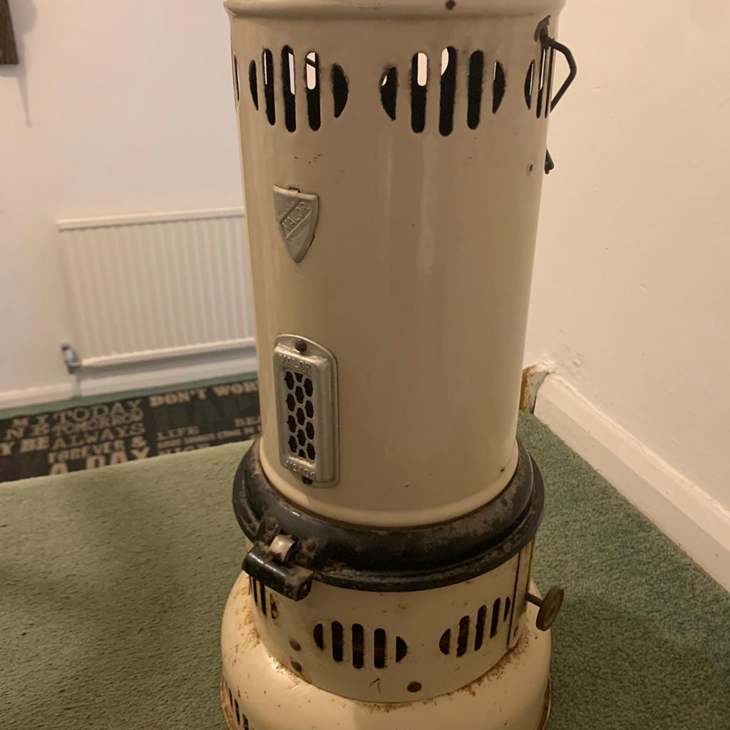 Antique 1960’s Valor paraffin heater in NN15 Kettering for £42.00 for