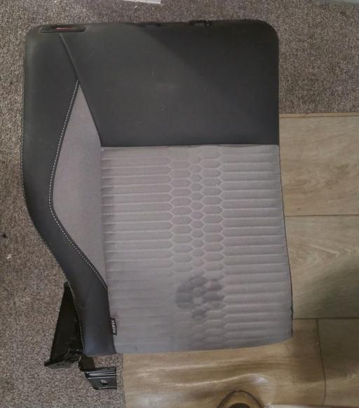 Vehicles Greater Manchester Wigan - Photos for ford fiesta St2 recaro seat Rear Back Right