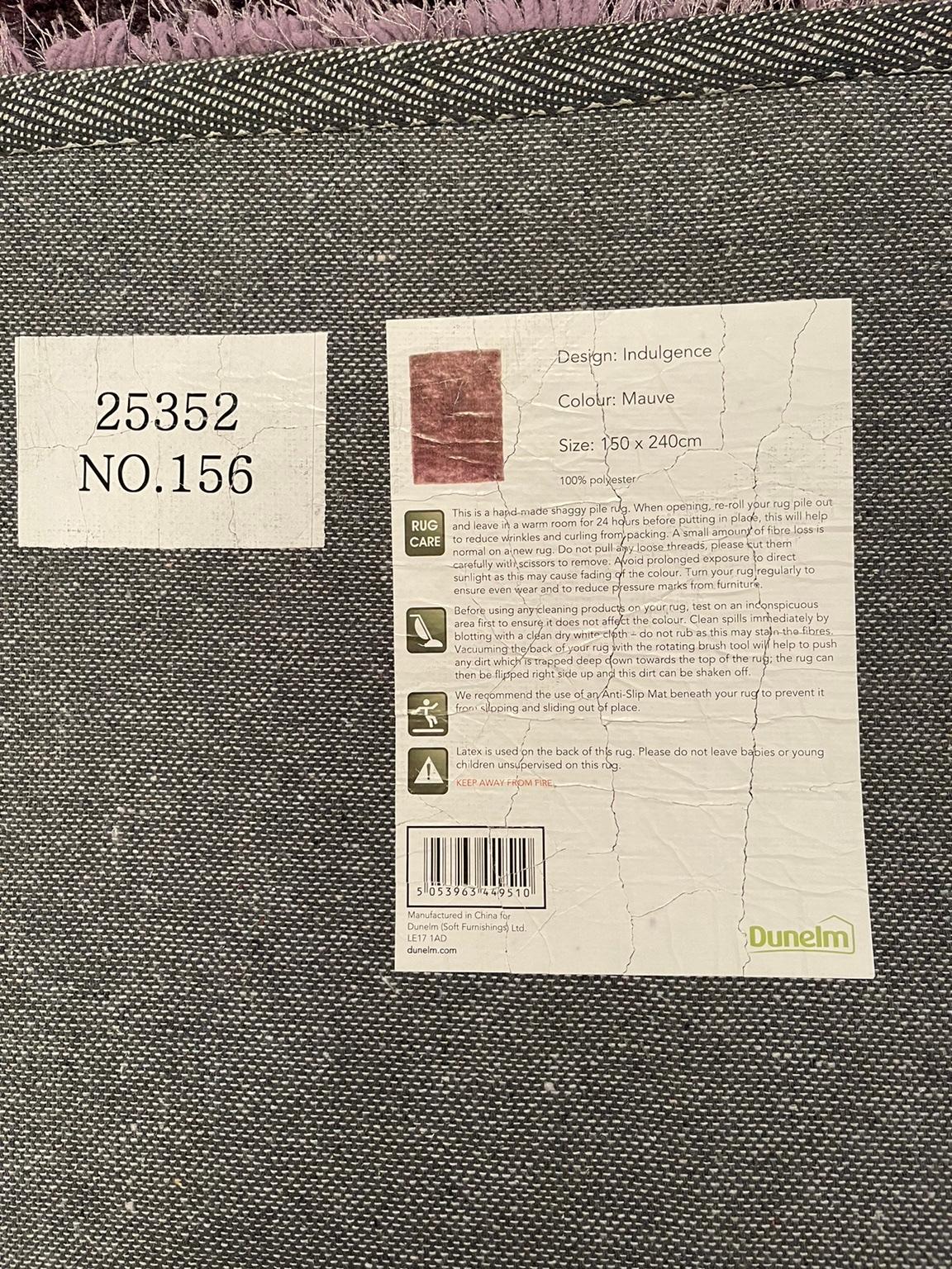 Dunelm indulgence rug Mauve in Dudley for £33.00 for sale Shpock